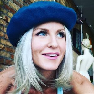 Vintage Turquoise Boiled Wool Beret hat